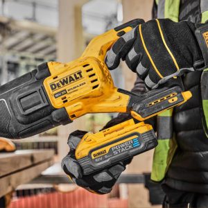 اره افقی بر شارژی دیوالت DCS386H2T - تصویر ۴