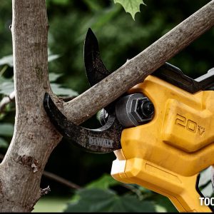 قیچی باغبانی (قیچی هرس) DCPR320B دیوالت - تصویر ۲